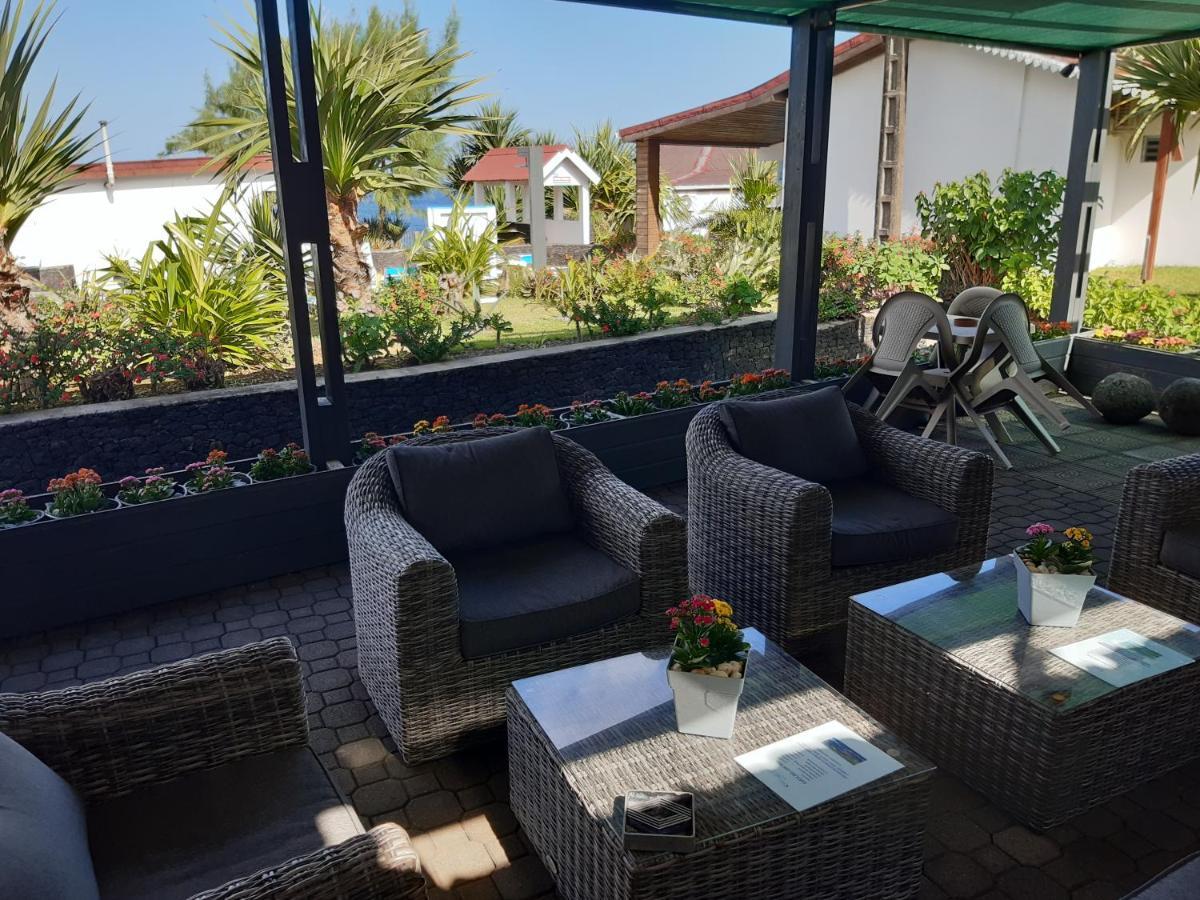 Hotel Les Embruns Du Baril Сен-Филип Екстериор снимка