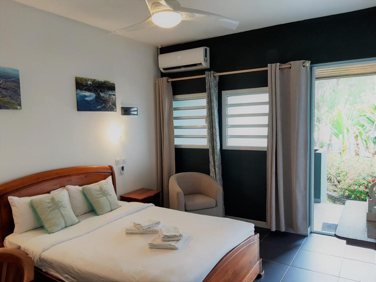 Hotel Les Embruns Du Baril Сен-Филип Екстериор снимка