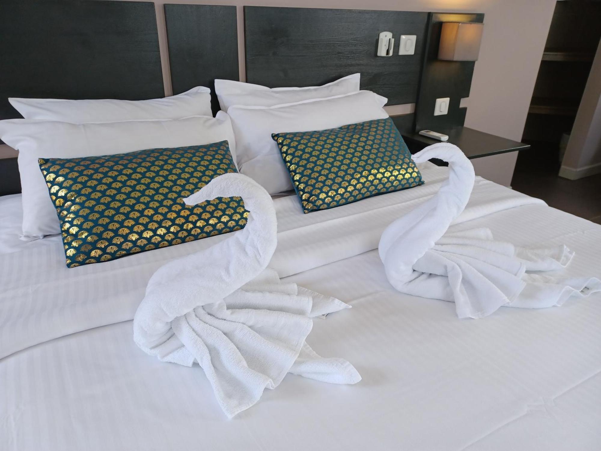 Hotel Les Embruns Du Baril Сен-Филип Екстериор снимка